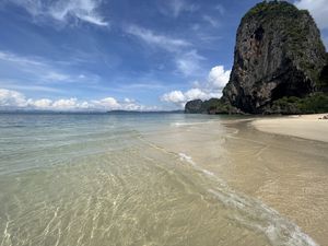 Preview wallpaper sea, waves, shore, mountain, clouds, sky, nature