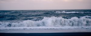 Preview wallpaper sea, waves, shore, splashes, nature, clouds