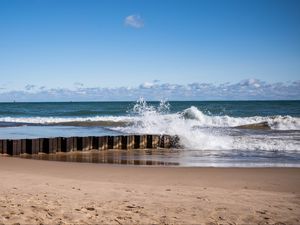 Preview wallpaper sea, waves, splashes, pier, shore