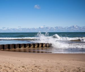 Preview wallpaper sea, waves, splashes, pier, shore