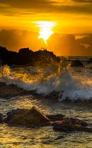Preview wallpaper sea, waves, splashes, stones, sunset