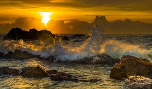 Preview wallpaper sea, waves, splashes, stones, sunset