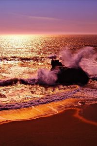 Preview wallpaper sea, waves, stone, splashes, evening, sand