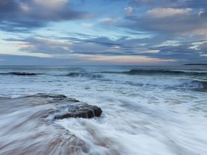 Preview wallpaper sea, waves, stones, horizon, storm