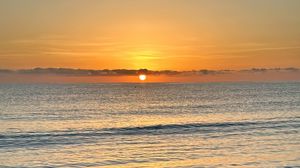 Preview wallpaper sea, waves, sun, horizon, nature