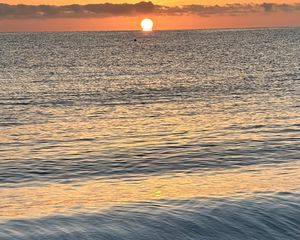 Preview wallpaper sea, waves, sunset, tide