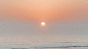 Preview wallpaper sea, waves, sunset, sun