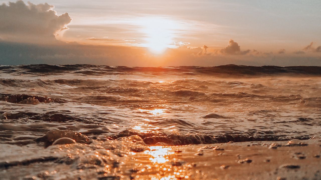 Wallpaper sea, waves, sunset, sun, summer