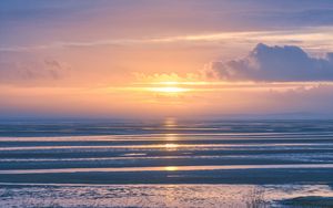 Preview wallpaper sea, waves, sunset, horizon, clouds