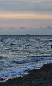 Preview wallpaper sea, waves, surf, ship, horizon, sunset, north holland