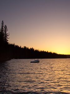 Preview wallpaper sea, yacht, trees, sunset