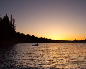 Preview wallpaper sea, yacht, trees, sunset