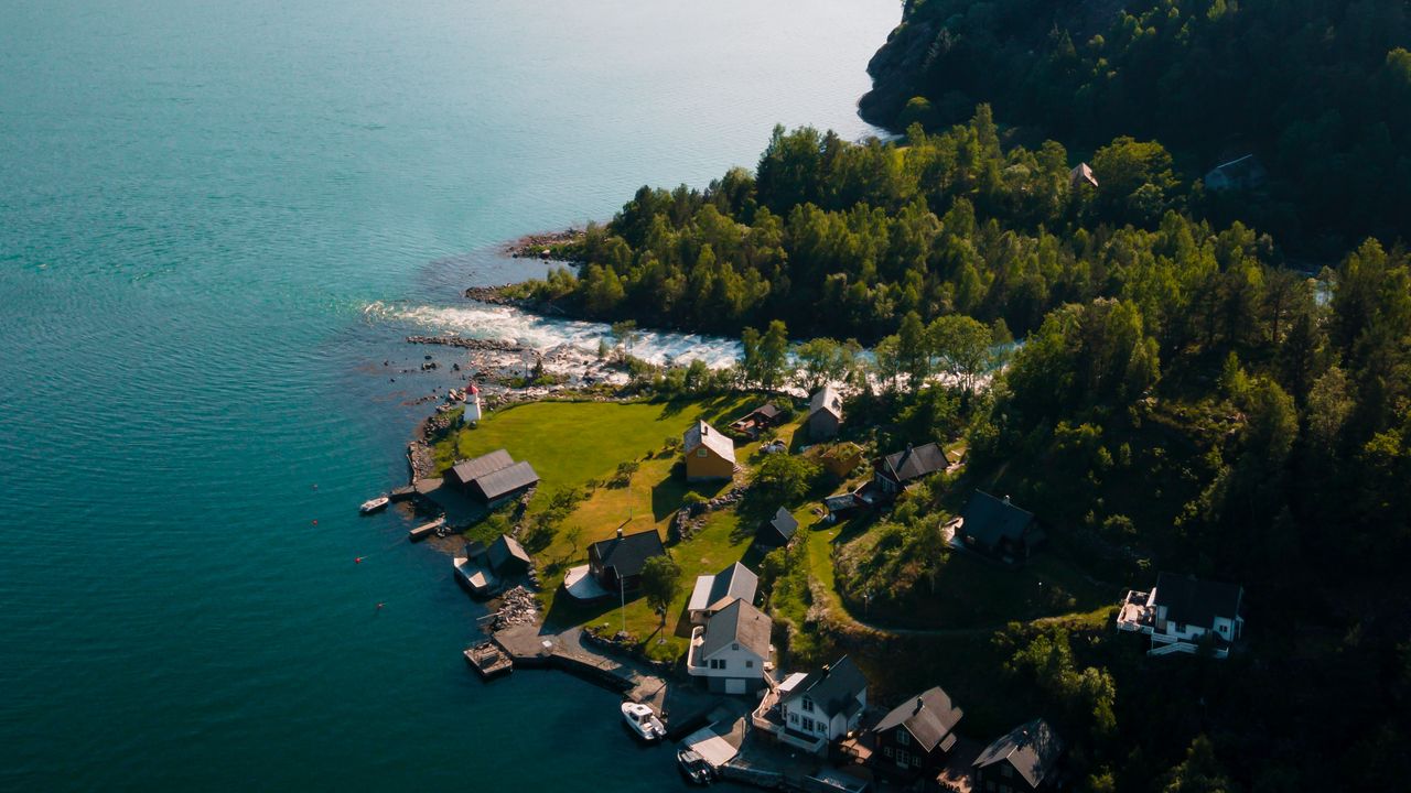 Wallpaper settlement, coast, sea, cliffs, distance