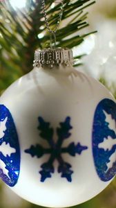 Preview wallpaper shar, pattern, snowflake, christmas tree, decoration, close-up