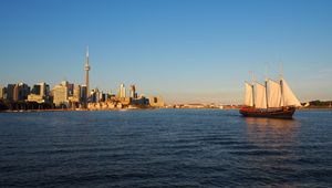 Preview wallpaper ship, boat, sea, city