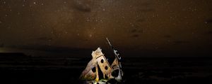 Preview wallpaper ship, debris, starry sky, milky way, night, stars