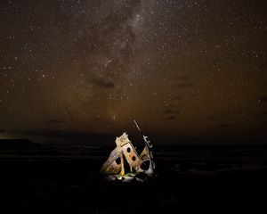 Preview wallpaper ship, debris, starry sky, milky way, night, stars