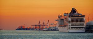 Preview wallpaper ship, liner, sea, port, sunset