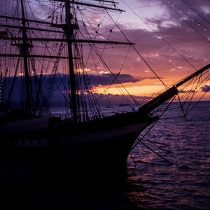 Preview wallpaper ship, mast, sunset, sea