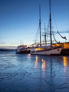 Preview wallpaper ship, masts, sea, pier