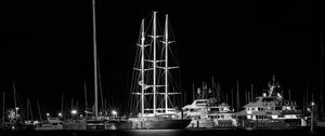 Preview wallpaper ship, port, bw, pier