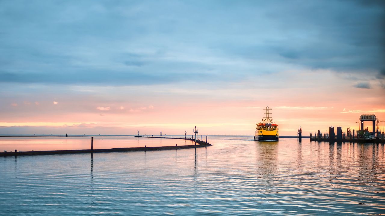 Wallpaper ship, port, sea, sunset