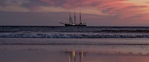 Preview wallpaper ship, sail, horizon, sunset