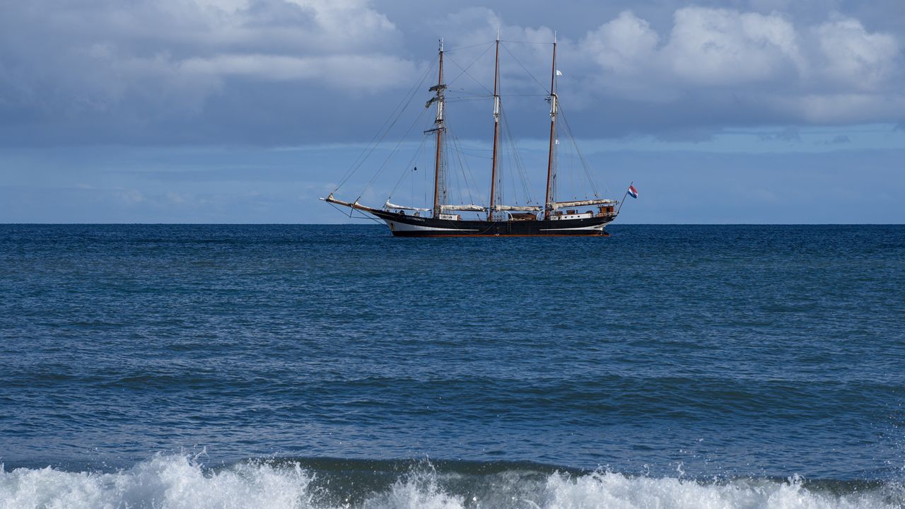 Wallpaper ship, sailboat, sea, waves, ocean