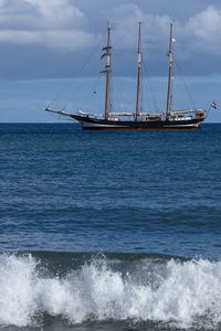 Preview wallpaper ship, sailboat, sea, waves, ocean