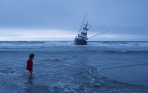Preview wallpaper ship, sea, child, loneliness