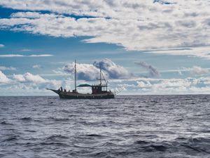 Preview wallpaper ship, sea, waves, water, travel