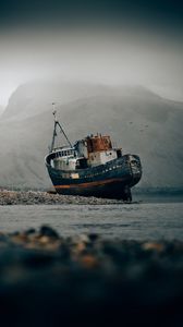 Preview wallpaper ship, shore, fog, shallow, abandoned