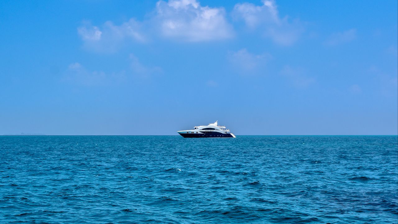 Wallpaper ship, yacht, sea, horizon, water, sky