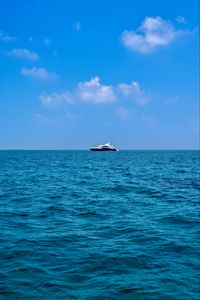Preview wallpaper ship, yacht, sea, horizon, water, sky