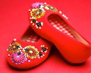 Preview wallpaper shoes, china, traditional