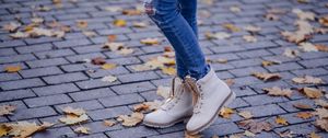 Preview wallpaper shoes, legs, jeans, autumn