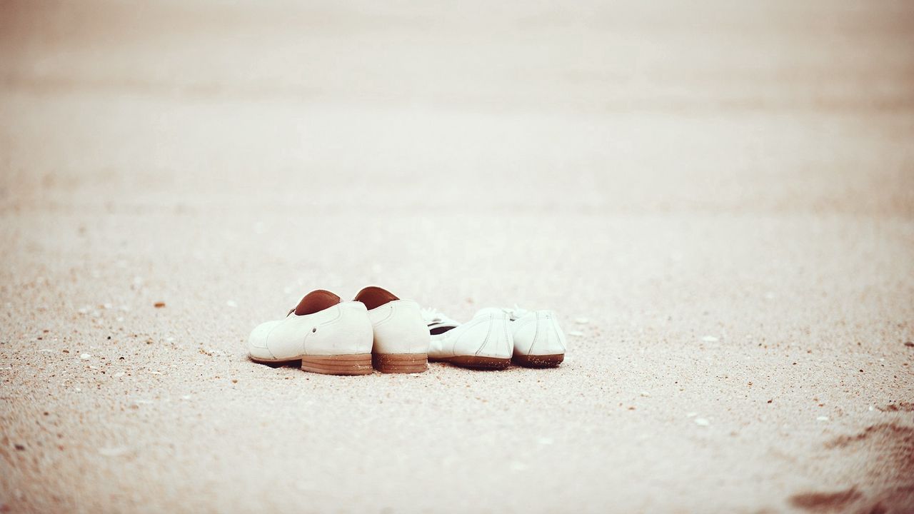 Wallpaper shoes, sand, beach, white