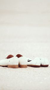 Preview wallpaper shoes, sand, beach, white