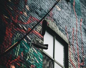 Preview wallpaper shoes, wires, wall, graffiti, window