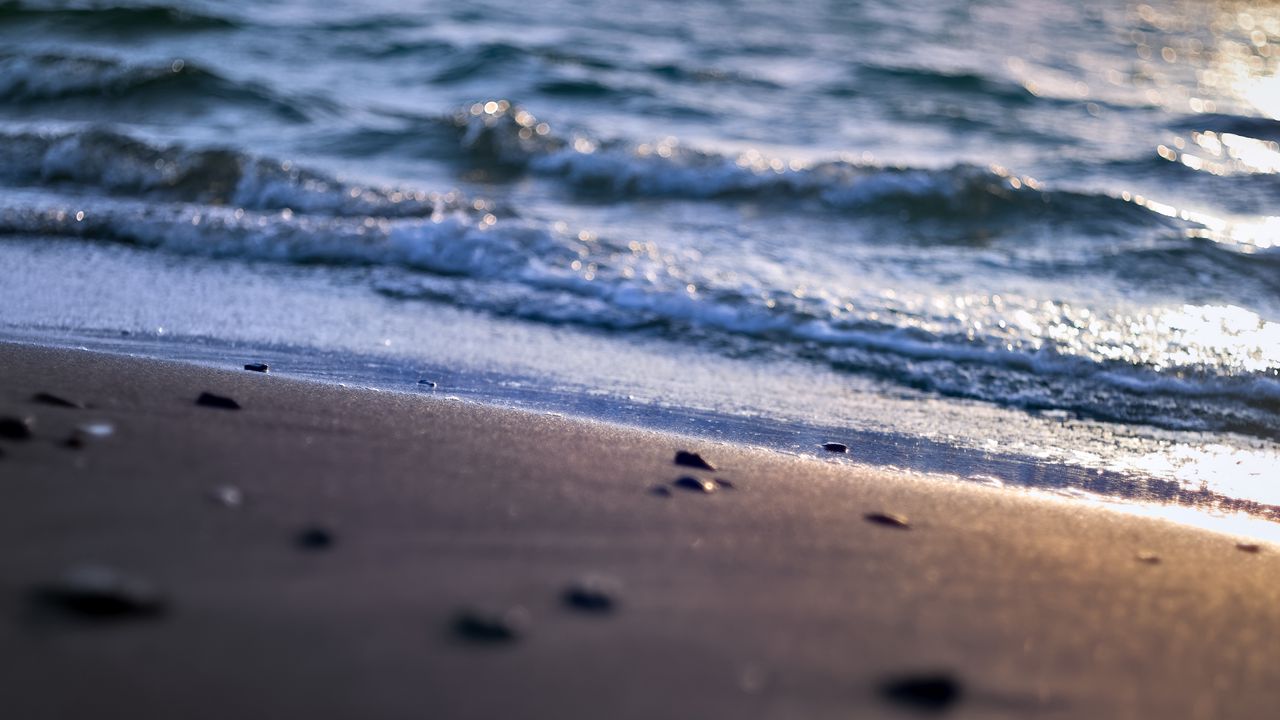 Wallpaper shore, sand, sea, waves, blur