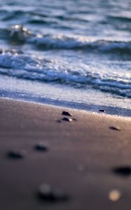 Preview wallpaper shore, sand, sea, waves, blur