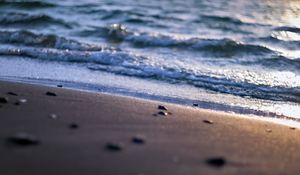 Preview wallpaper shore, sand, sea, waves, blur