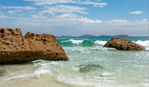 Preview wallpaper shore, sea, water, stones, landscape