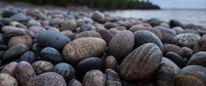 Preview wallpaper shore, stones, pebbles, sea, water