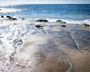 Preview wallpaper shore, waves, stones, sea, horizon, nature