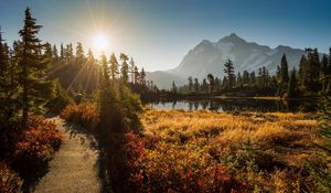 Preview wallpaper shuksan, cascade mountains, washington, grass, sky