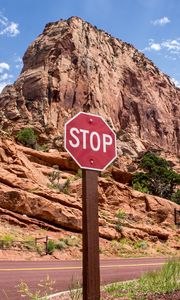 Preview wallpaper sign, stop, canyon