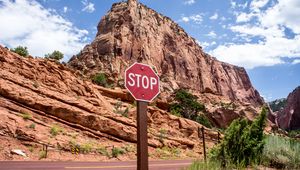 Preview wallpaper sign, stop, canyon