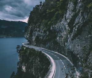 Preview wallpaper sigriswil, switzerland, mountains, road, sea