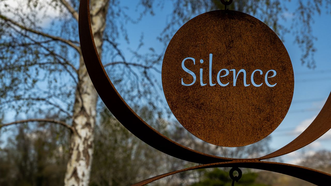 wallpaper-silence-sign-word-text-metal-hd-picture-image